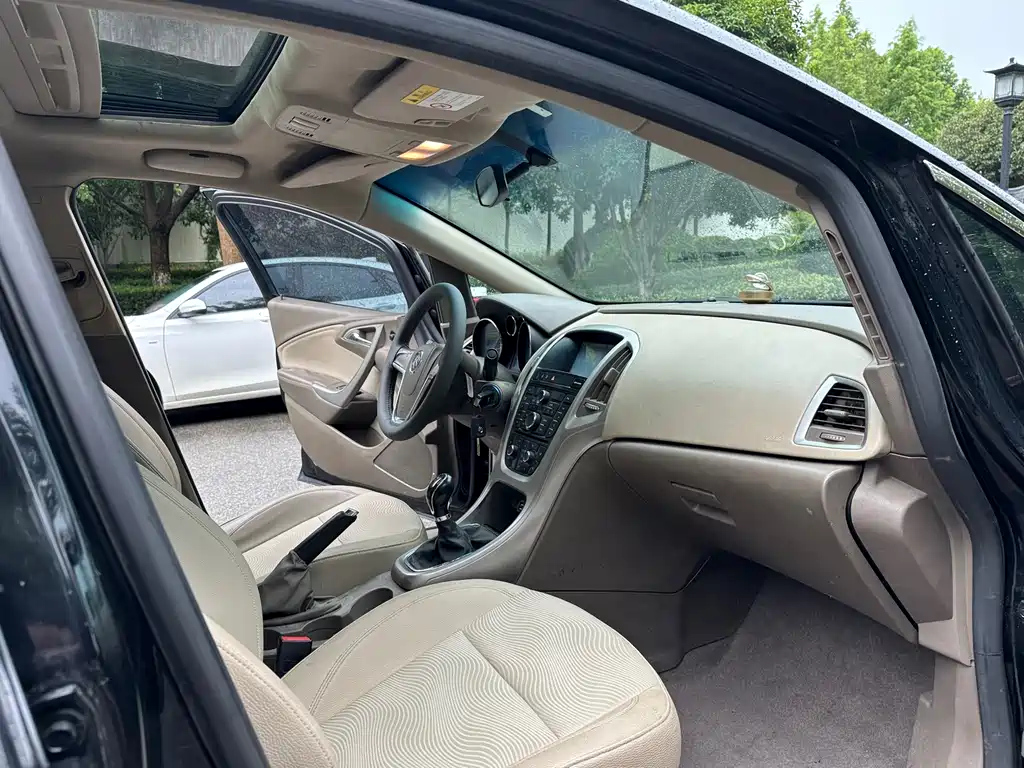 BUICK EXCELLE 2014