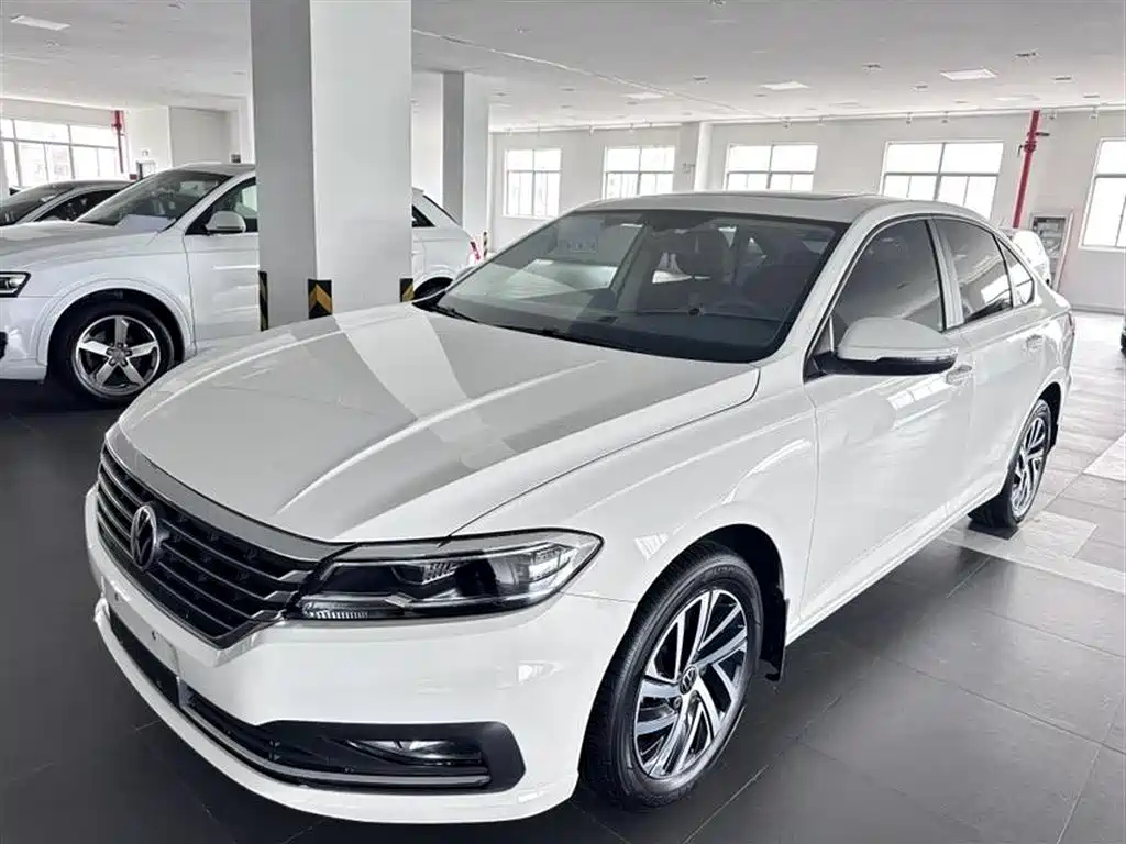 VOLKSWAGEN LAVIDA 2022