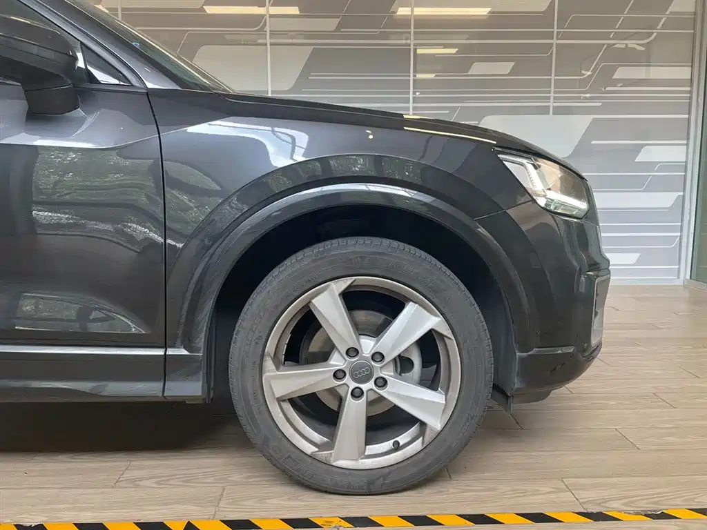 AUDI Q2L 2020