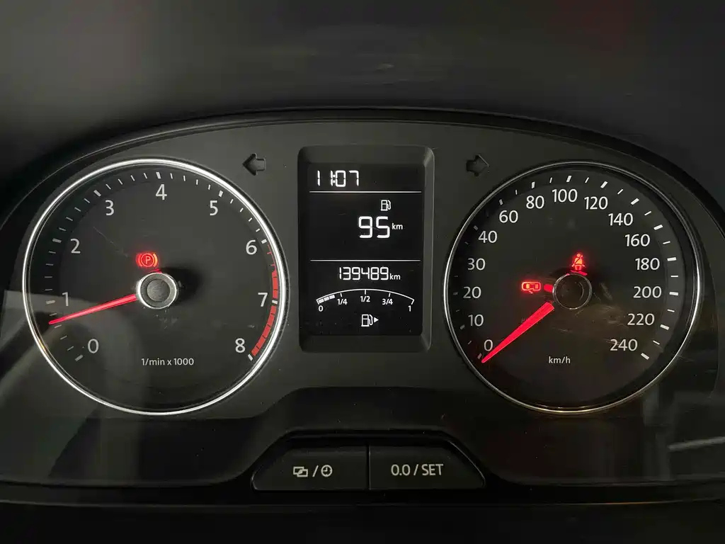 VOLKSWAGEN LAVIDA 2017