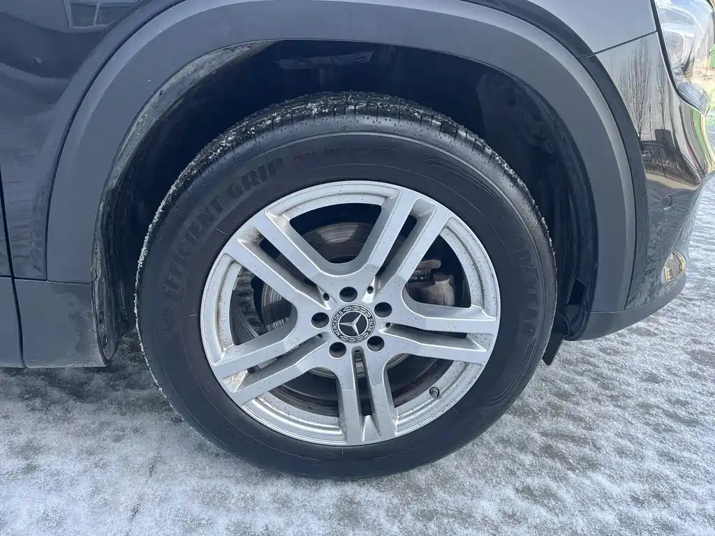 MERCEDES BENZ GLB 2022