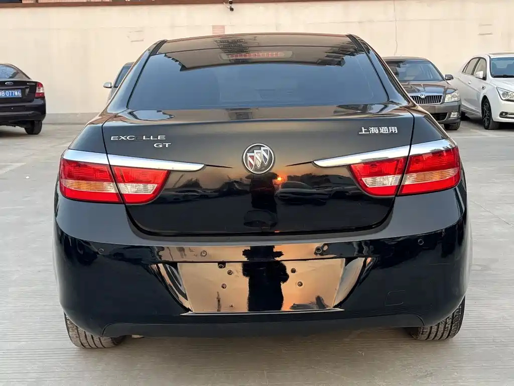 BUICK EXCELLE 2011