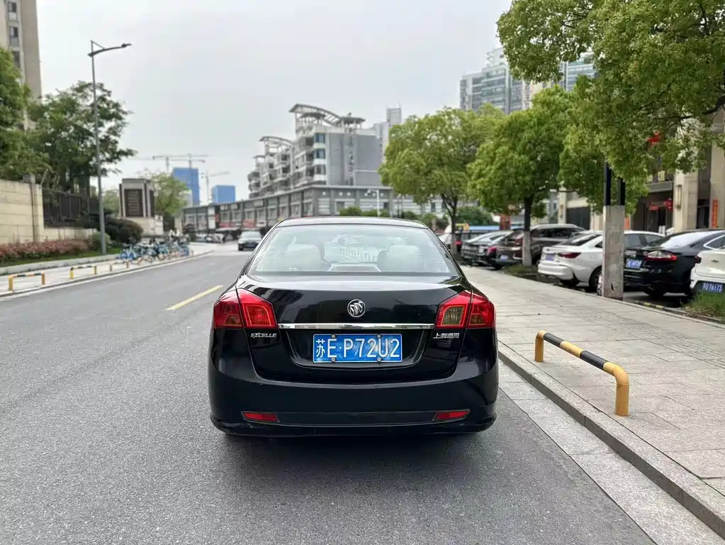 BUICK EXCELLE 2013