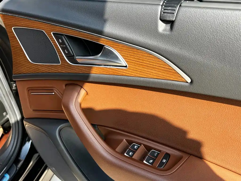AUDI A6L 2019