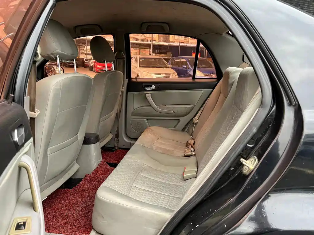 GEELY AUTO GEELY SC3 2013