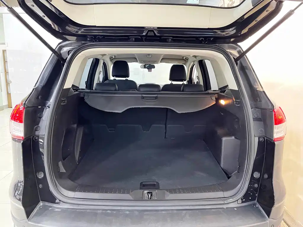 FORD ESCAPE 2016