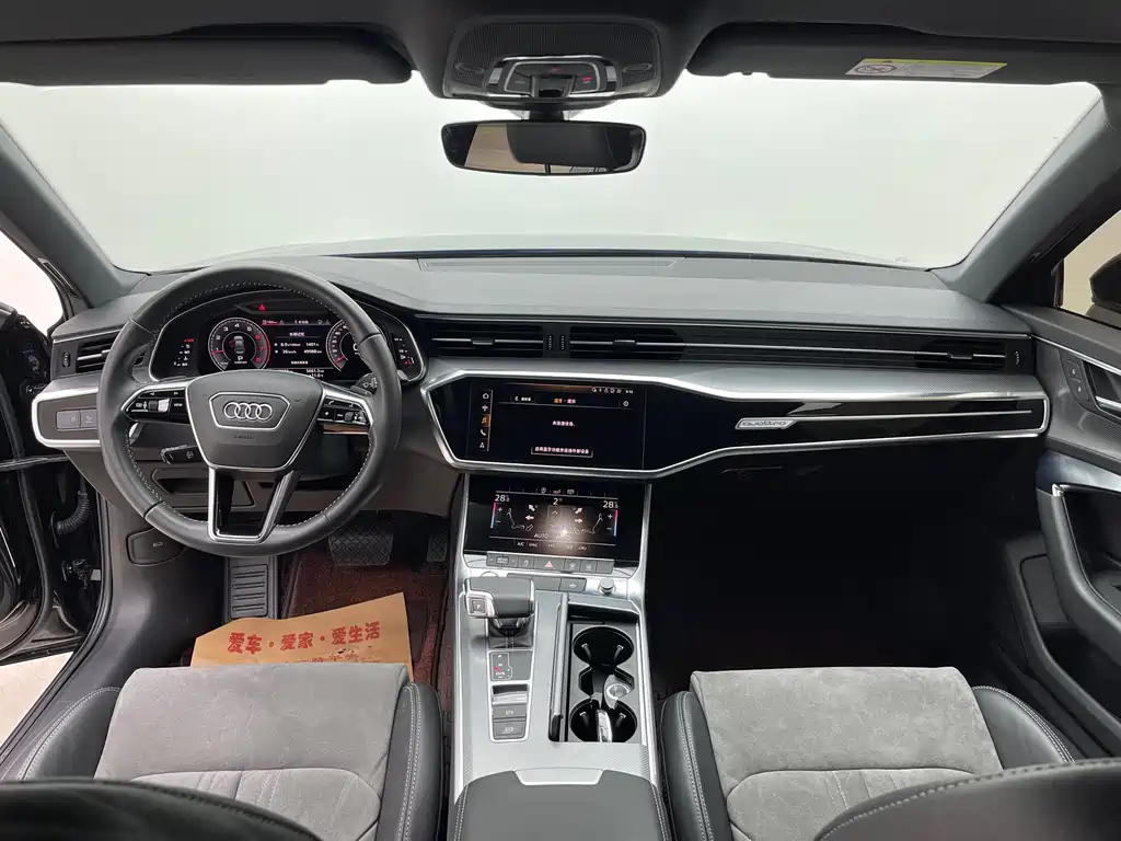 AUDI A6L 2020