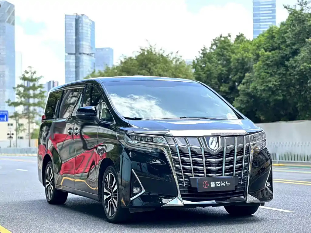 TOYOTA ALPHARD 2018