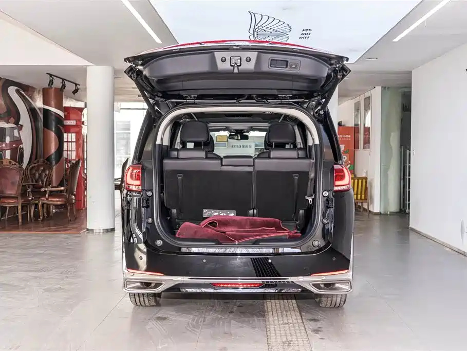TRUMPCHI M8 2022
