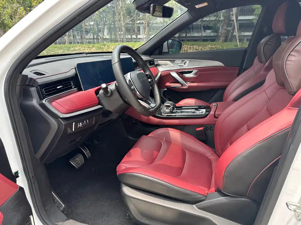 JETOUR X70 PLUS 2021