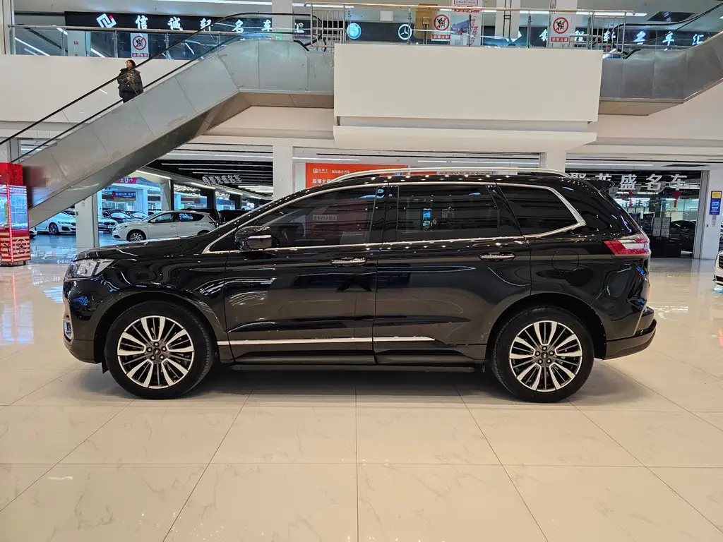 FORD EDGE 2021