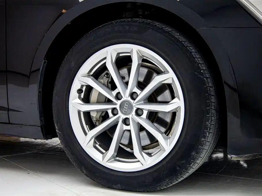 AUDI A6L 2021