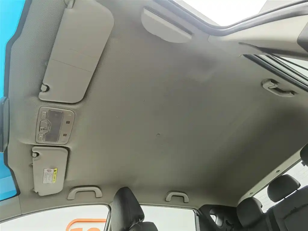 JAC REFINE S2 2018