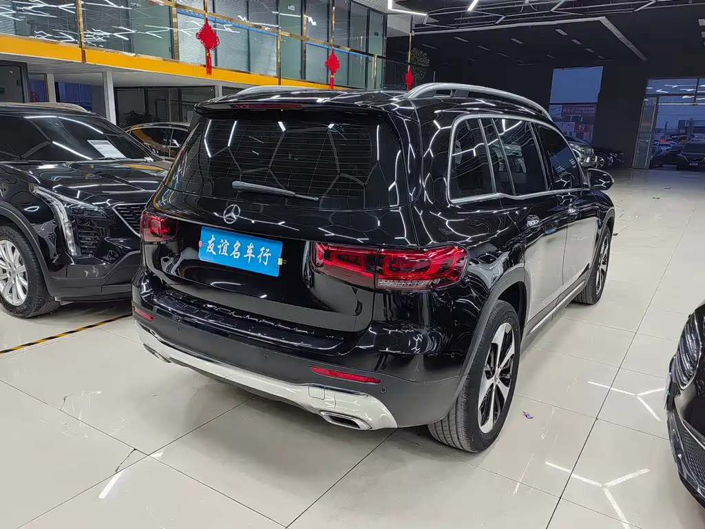MERCEDES BENZ GLB 2021
