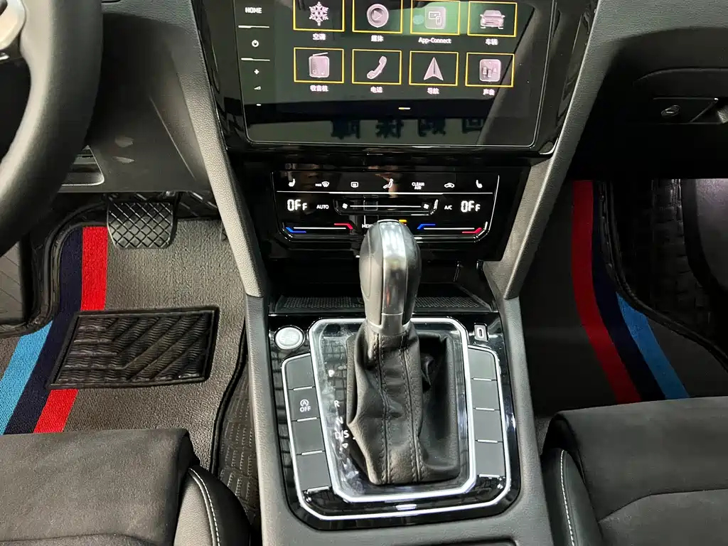 VOLKSWAGEN MAGOTAN 2022