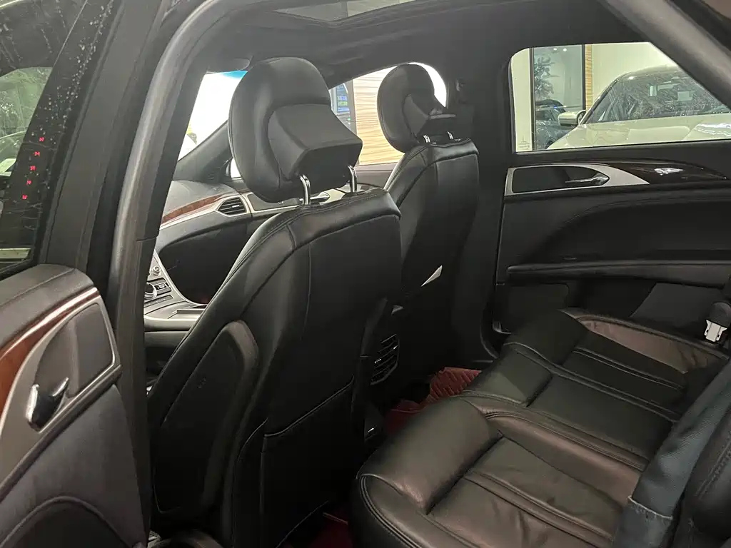 LINCOLN MKZ 2019