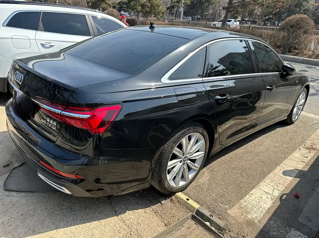 AUDI A6L 2021