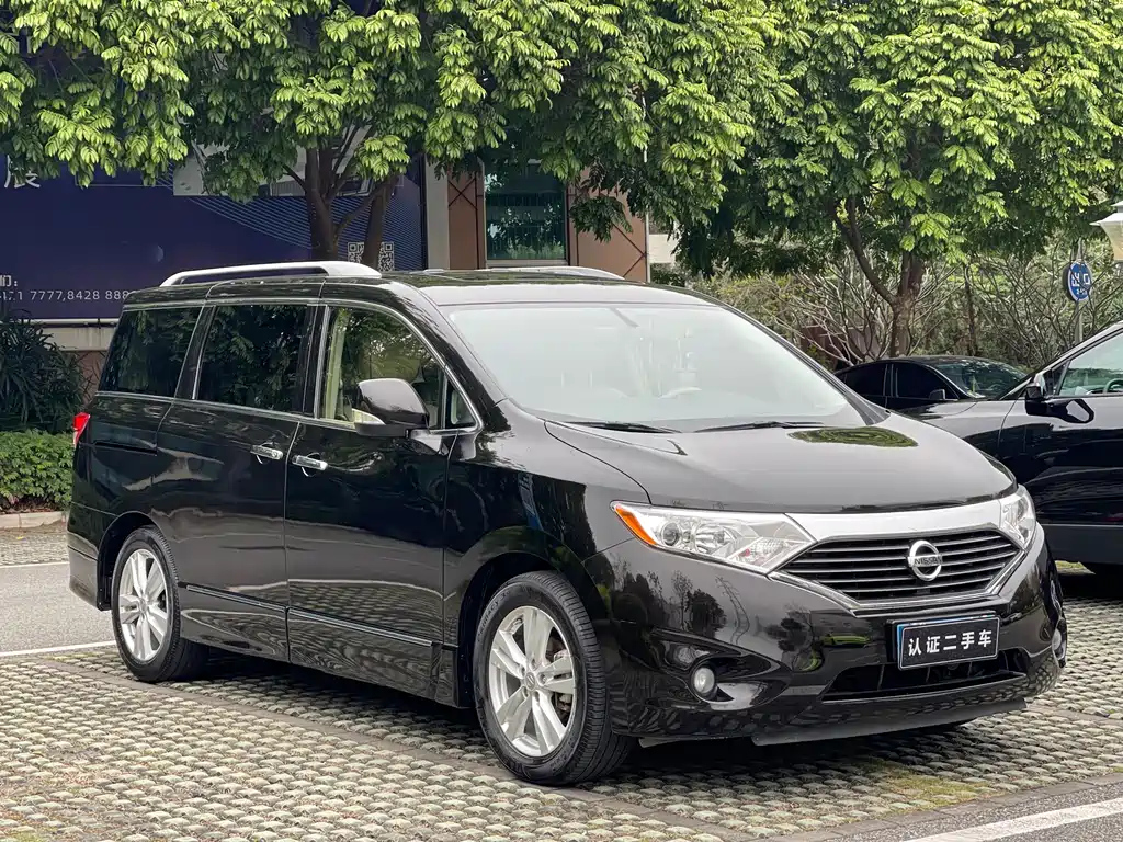 NISSAN QUEST 2014