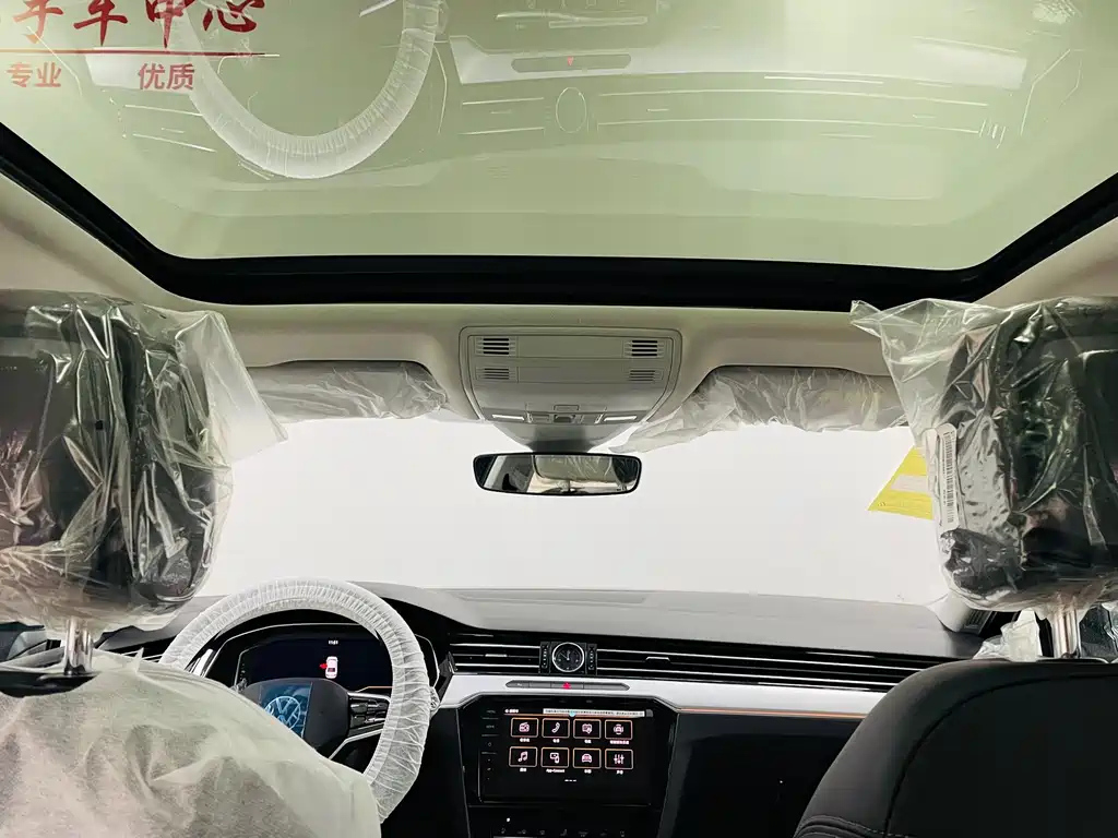 VOLKSWAGEN MAGOTAN 2024