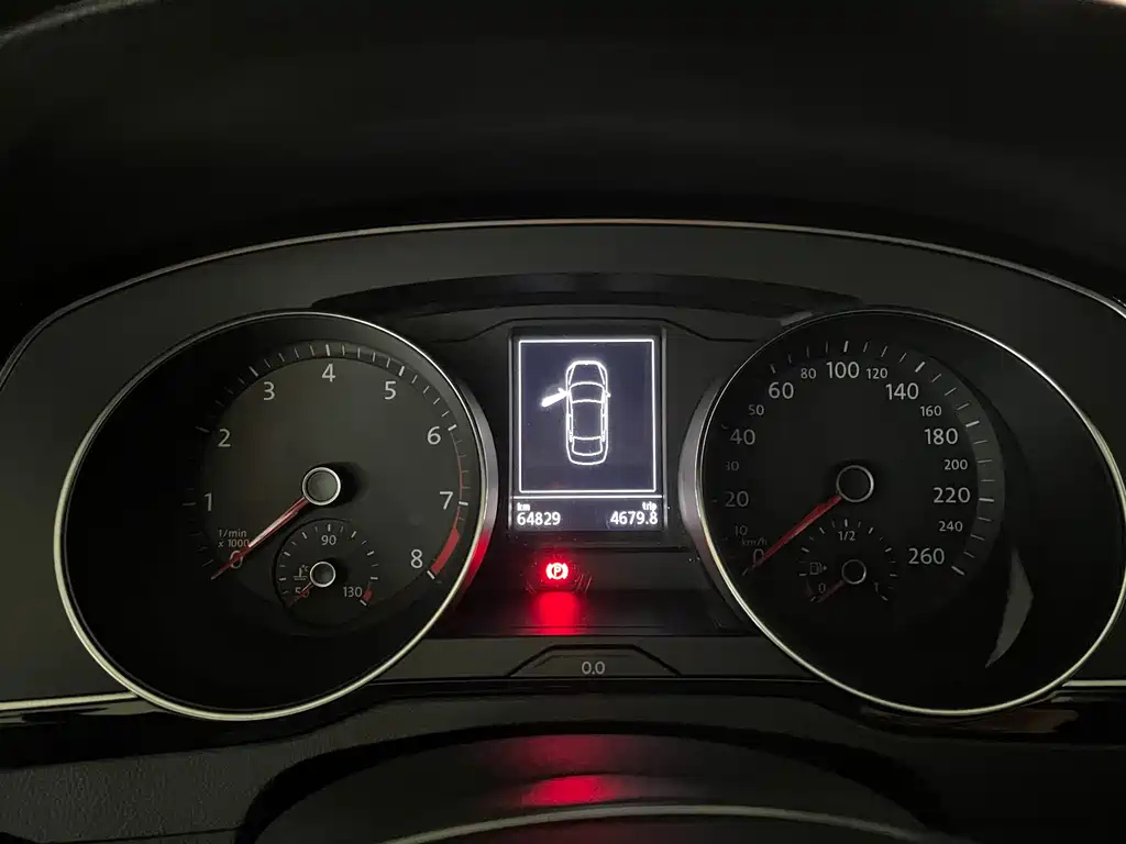 VOLKSWAGEN MAGOTAN 2019