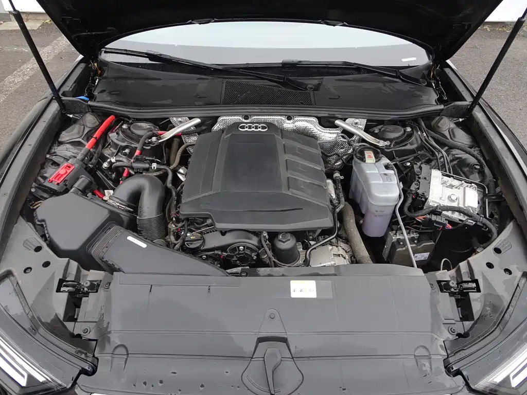 AUDI A6L 2021