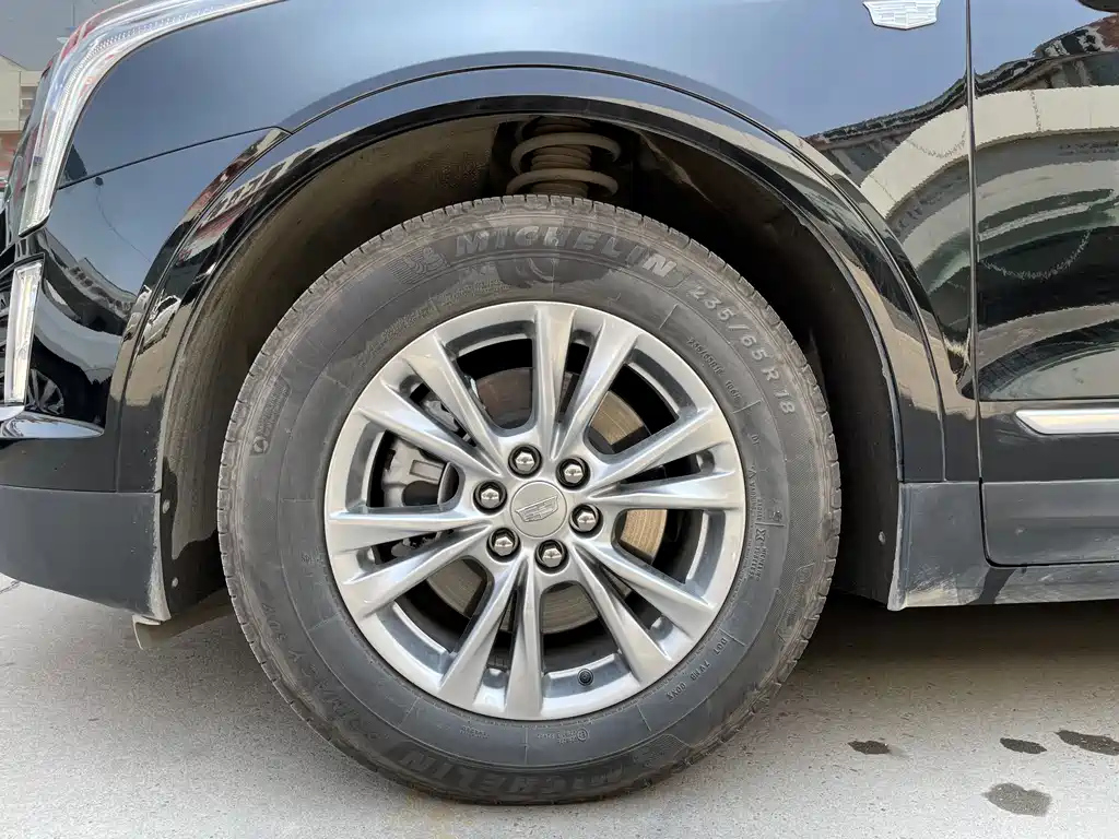 CADILLAC XT5 2022