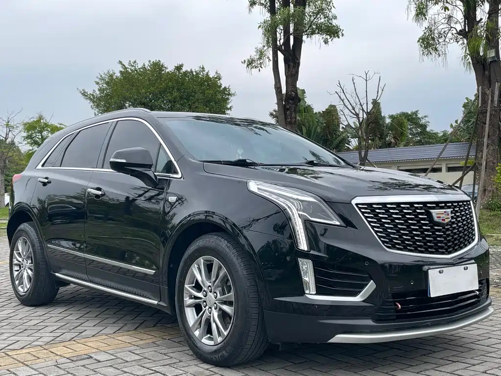 CADILLAC XT5 2021