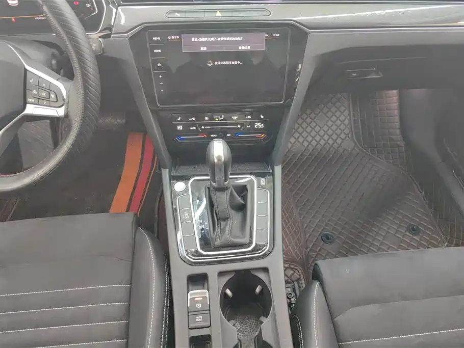 VOLKSWAGEN MAGOTAN 2022