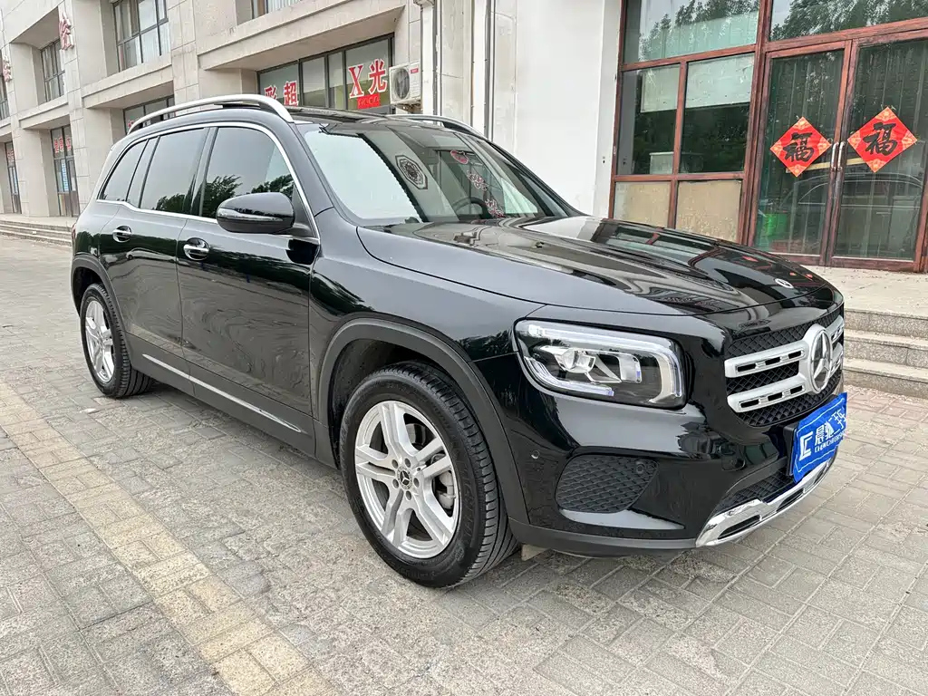 MERCEDES BENZ GLB 2021