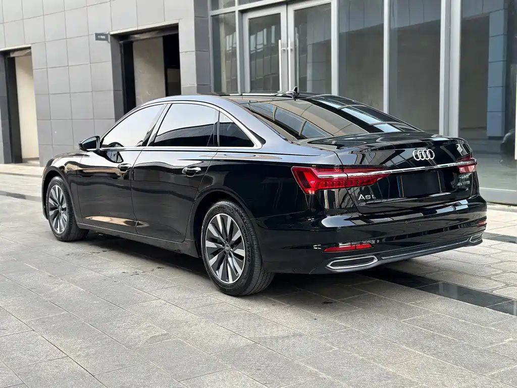 AUDI A6L 2021