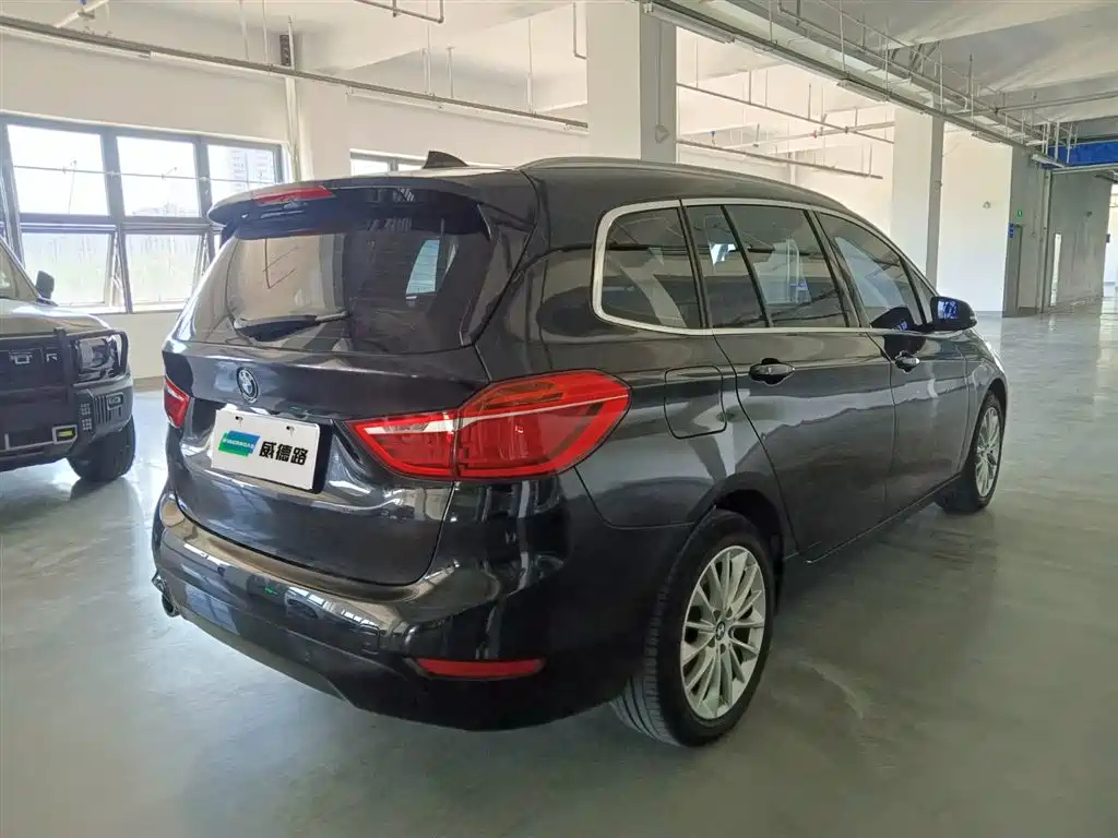 BMW OTHER 2019