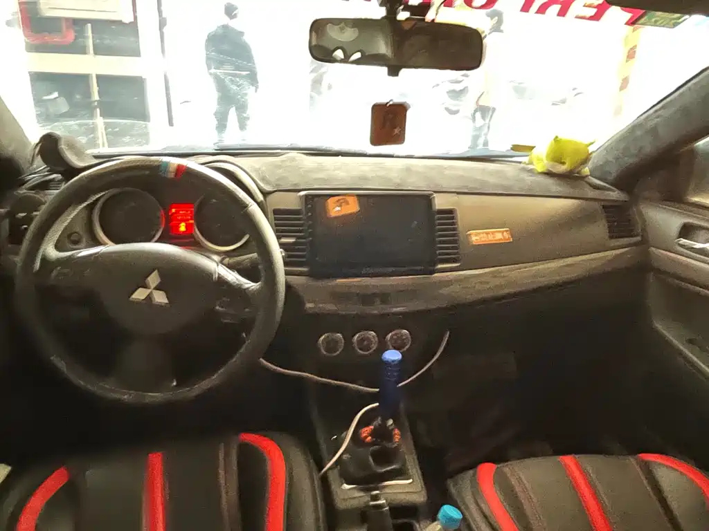 MITSUBISHI LANCER EX 2012