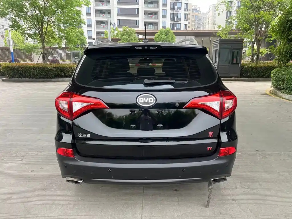 BYD SONG 2016