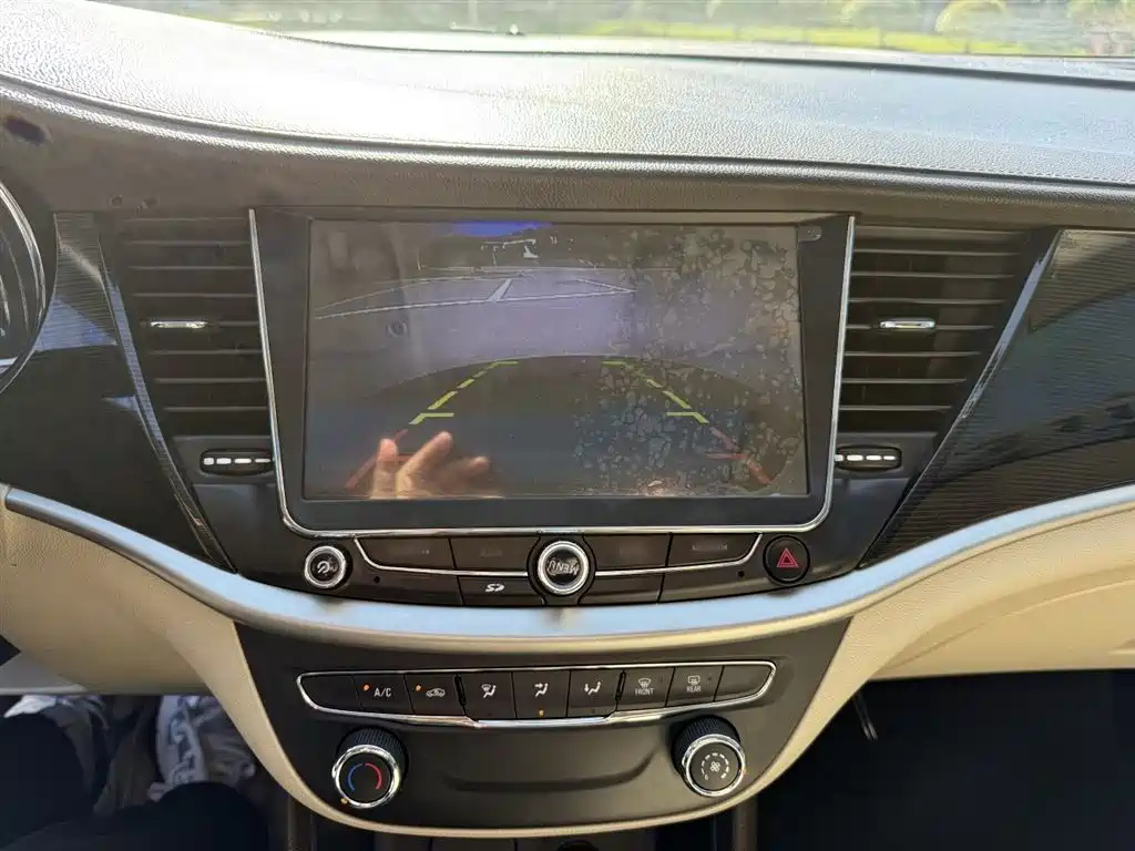 BUICK VERANO 2015