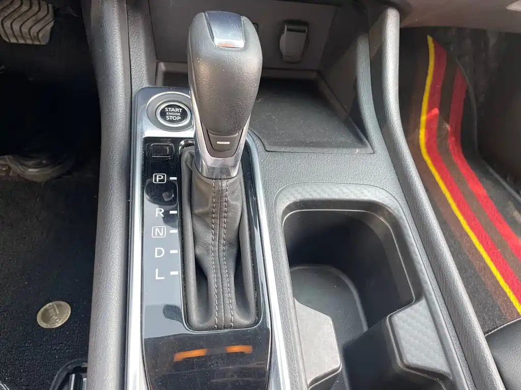 NISSAN SYLPHY 2021