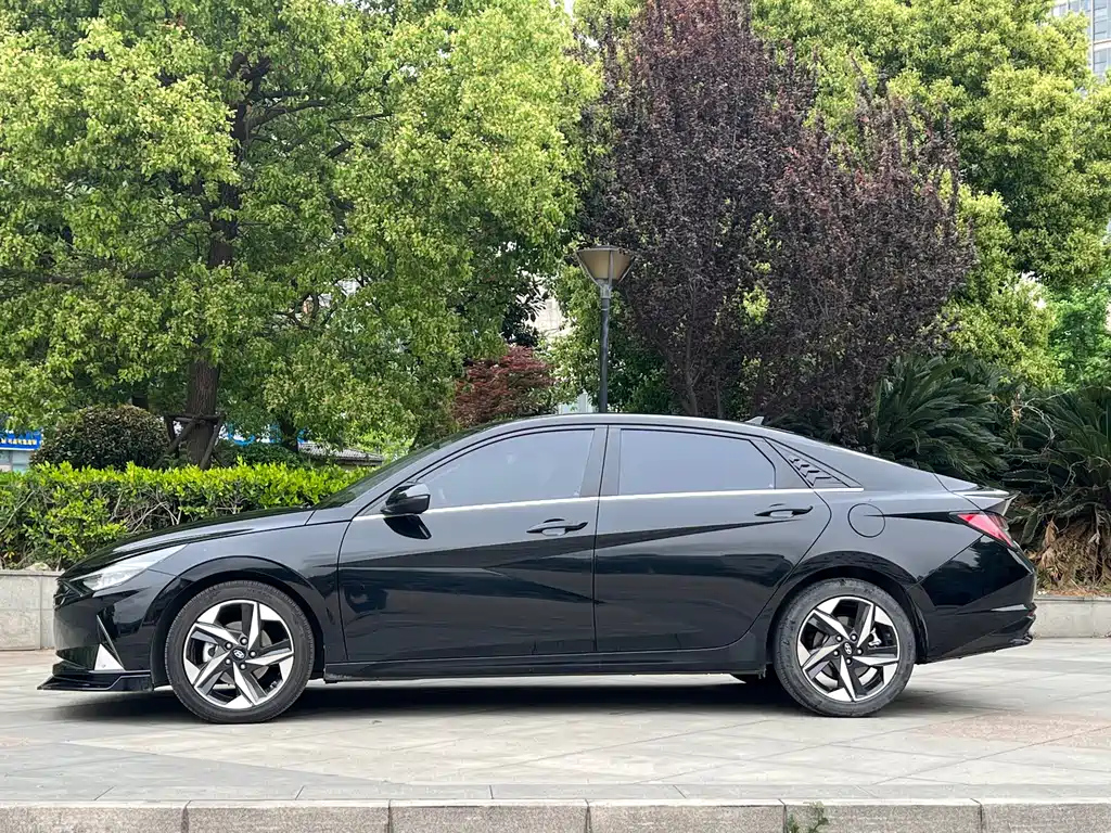 HYUNDAI ELANTRA 2020