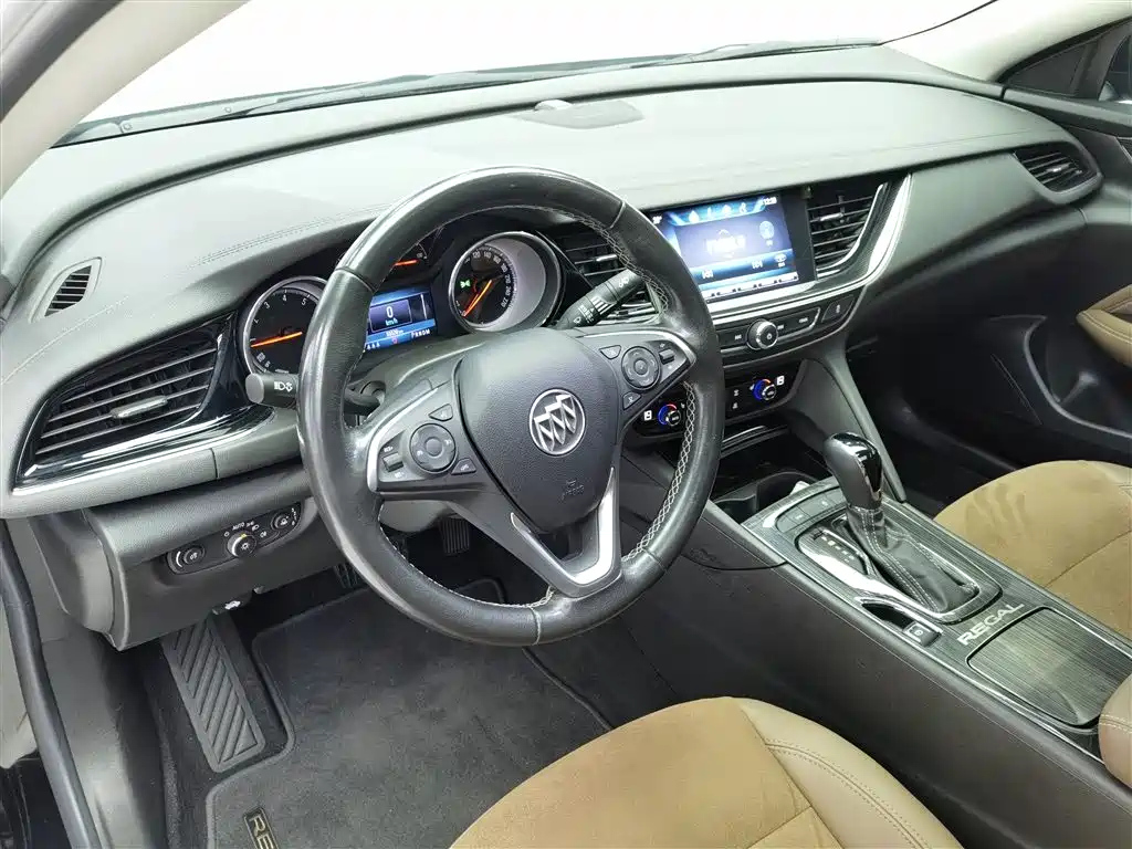 BUICK REGAL 2020