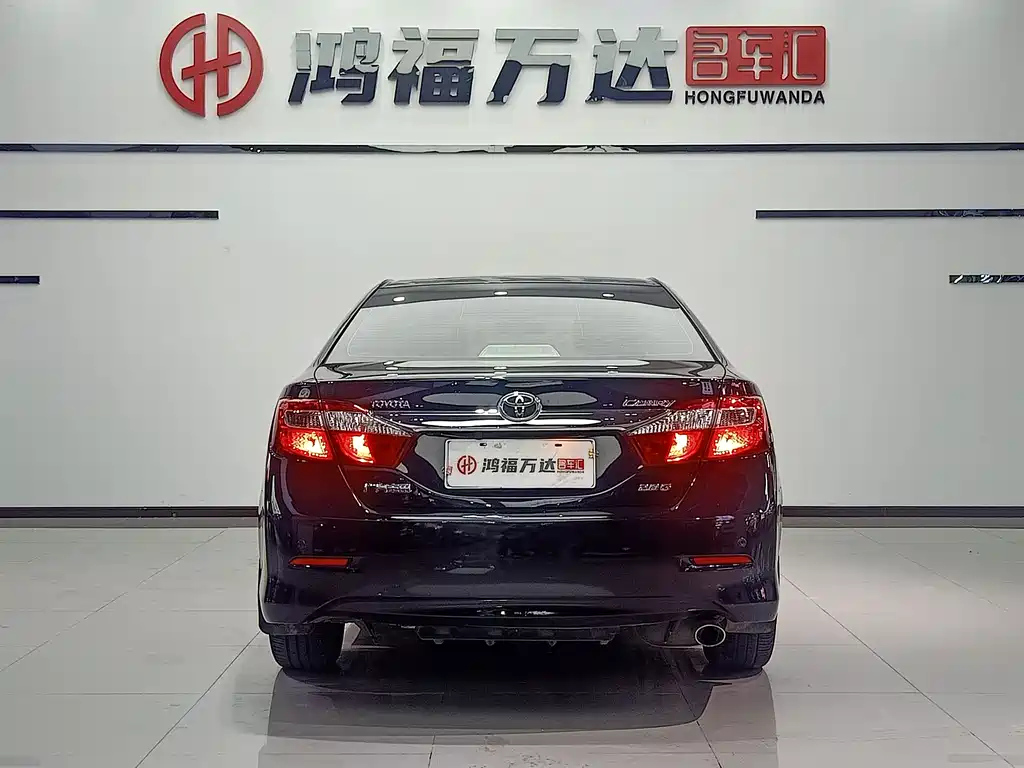 TOYOTA CAMRY 2013