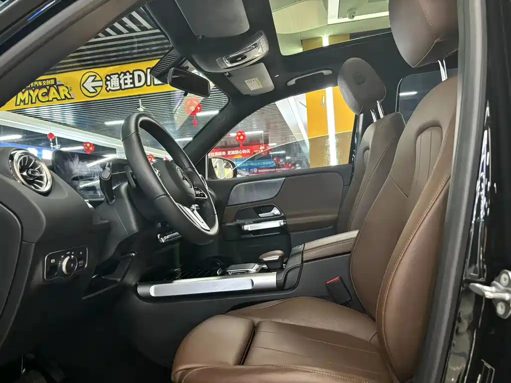MERCEDES BENZ GLB 2022