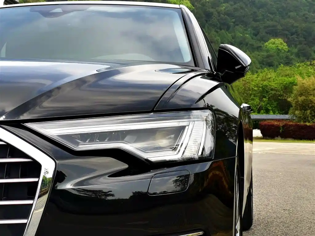 AUDI A6L 2020
