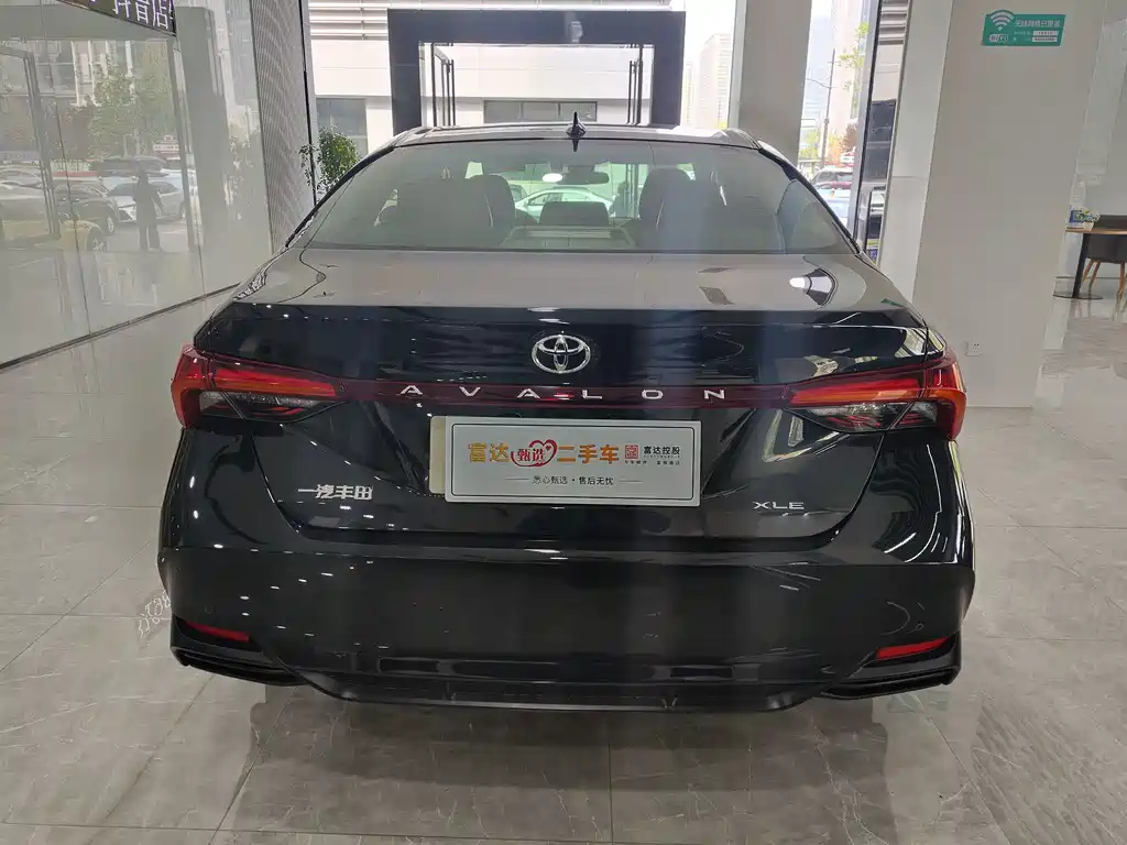 TOYOTA AVALON 2023