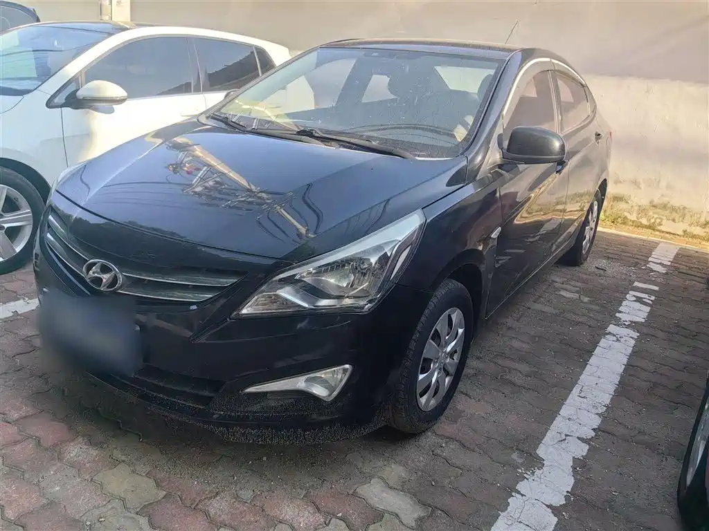 HYUNDAI RENA 2014