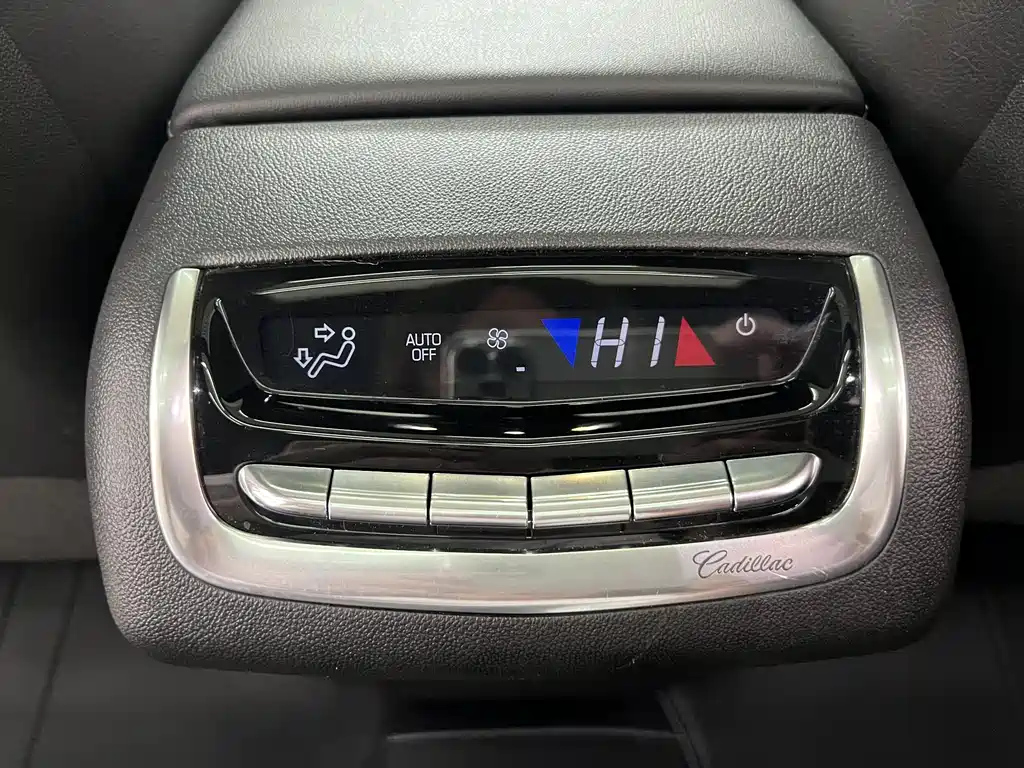 CADILLAC XT6 2023