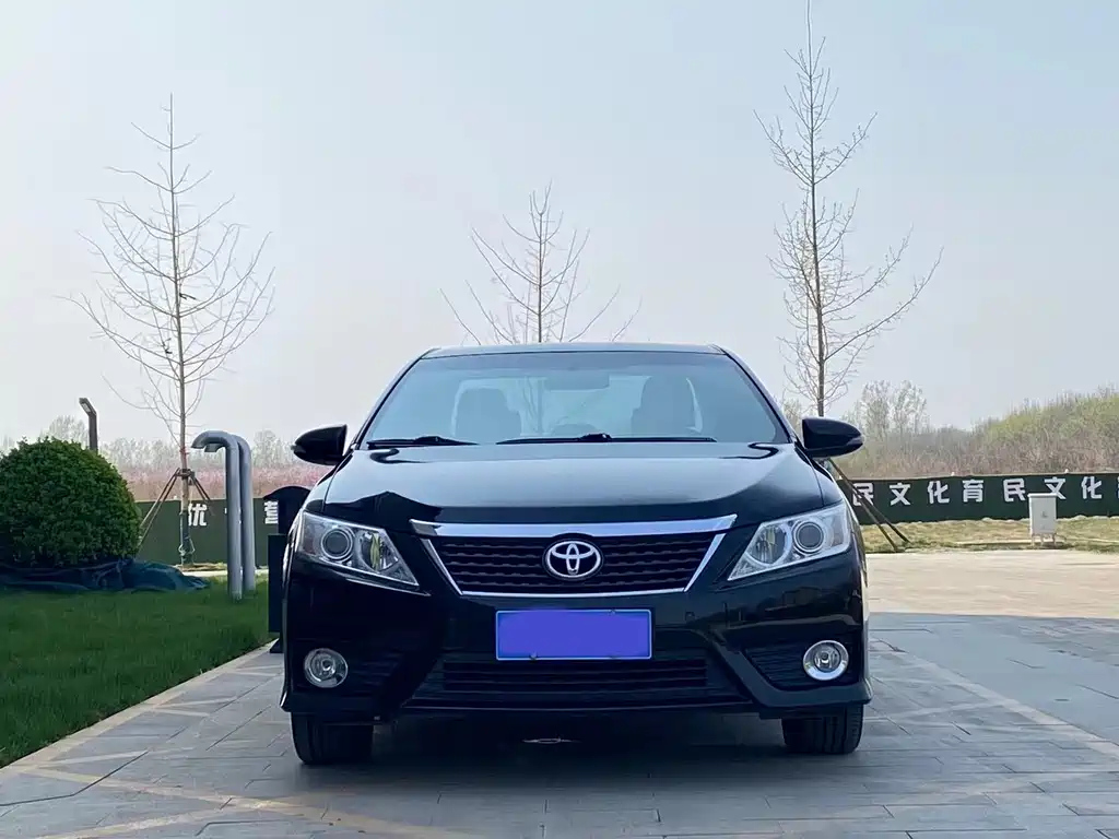 TOYOTA CAMRY 2013