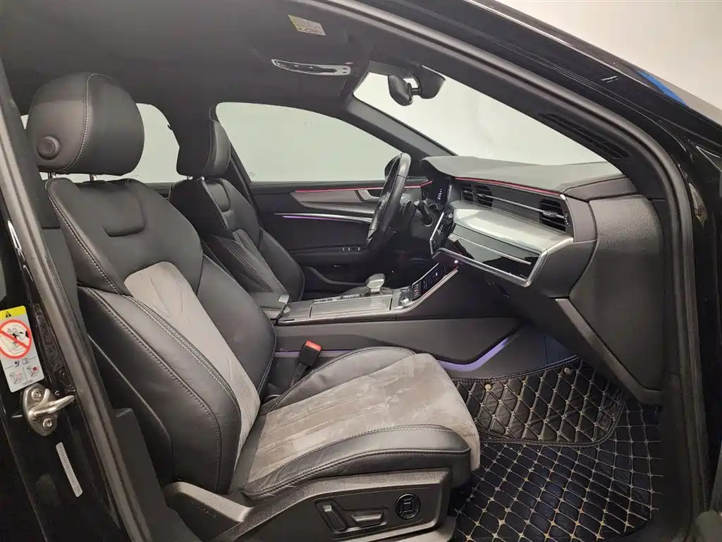 AUDI A6L 2021