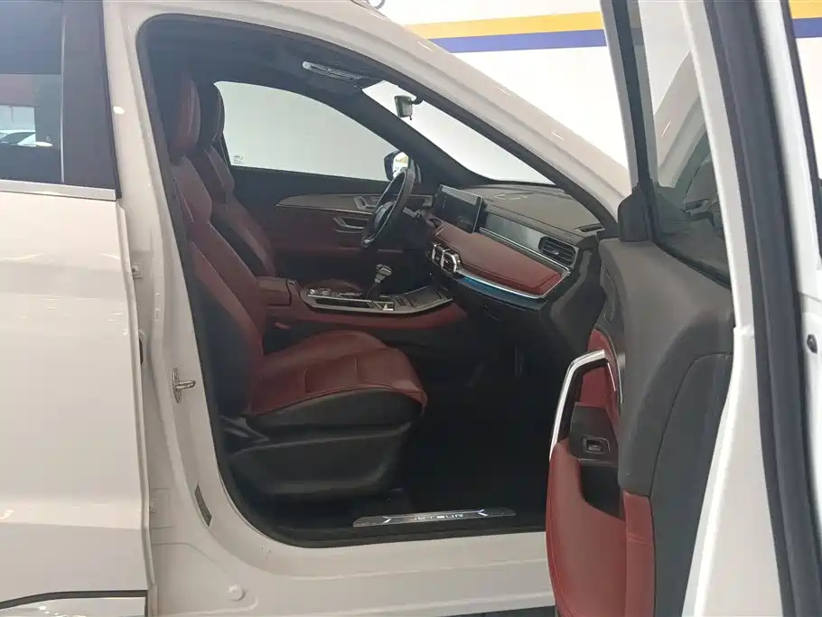JETOUR X70 PLUS 2021