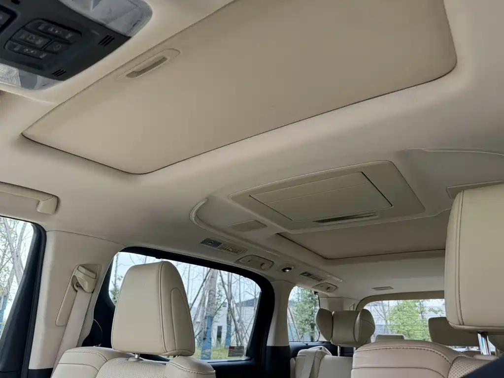 TOYOTA ALPHARD 2019