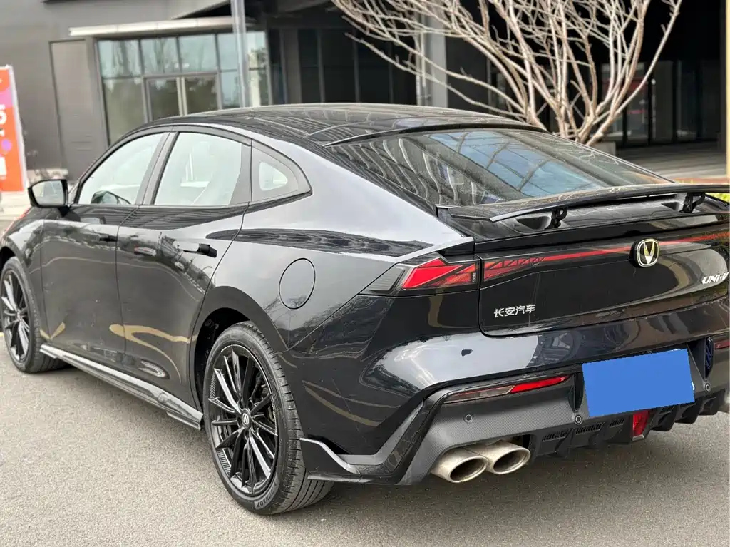 CHANGAN UNI-V 2023