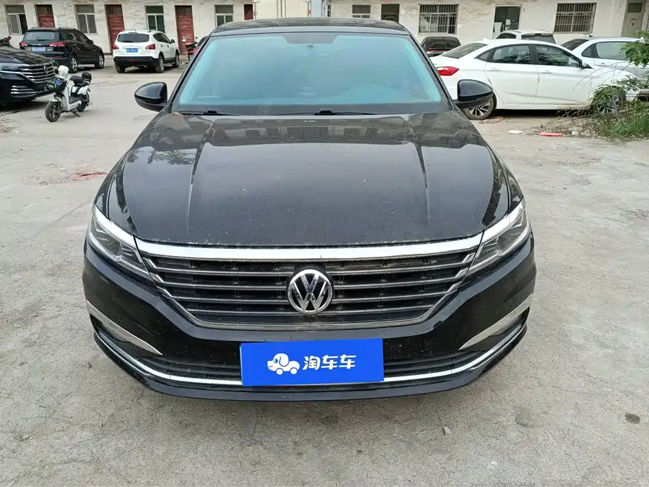 VOLKSWAGEN LAVIDA 2019