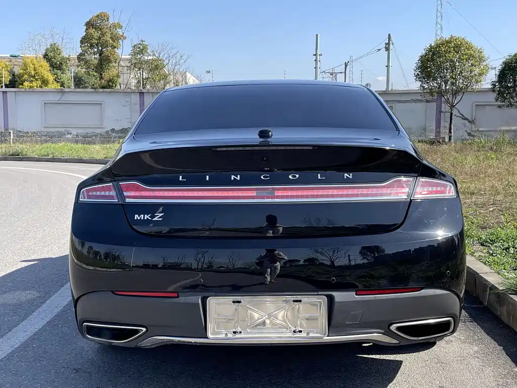 LINCOLN MKZ 2017